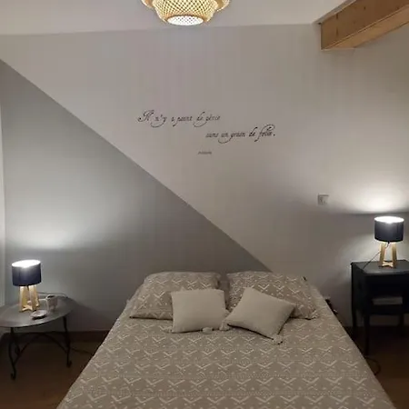 בית נופש Maison Avec Exterieur A 5 Min Du Futuroscope