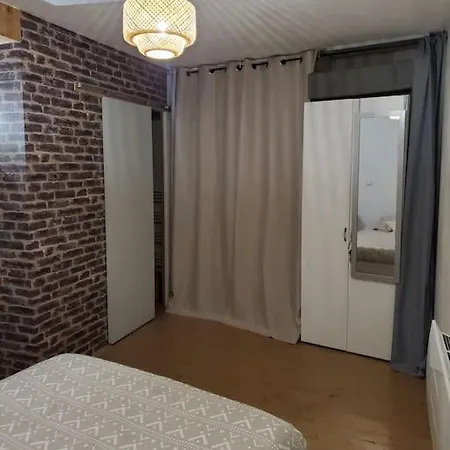 Holiday home Maison Avec Exterieur A 5 Min Du Futuroscope Jaunay-Clan